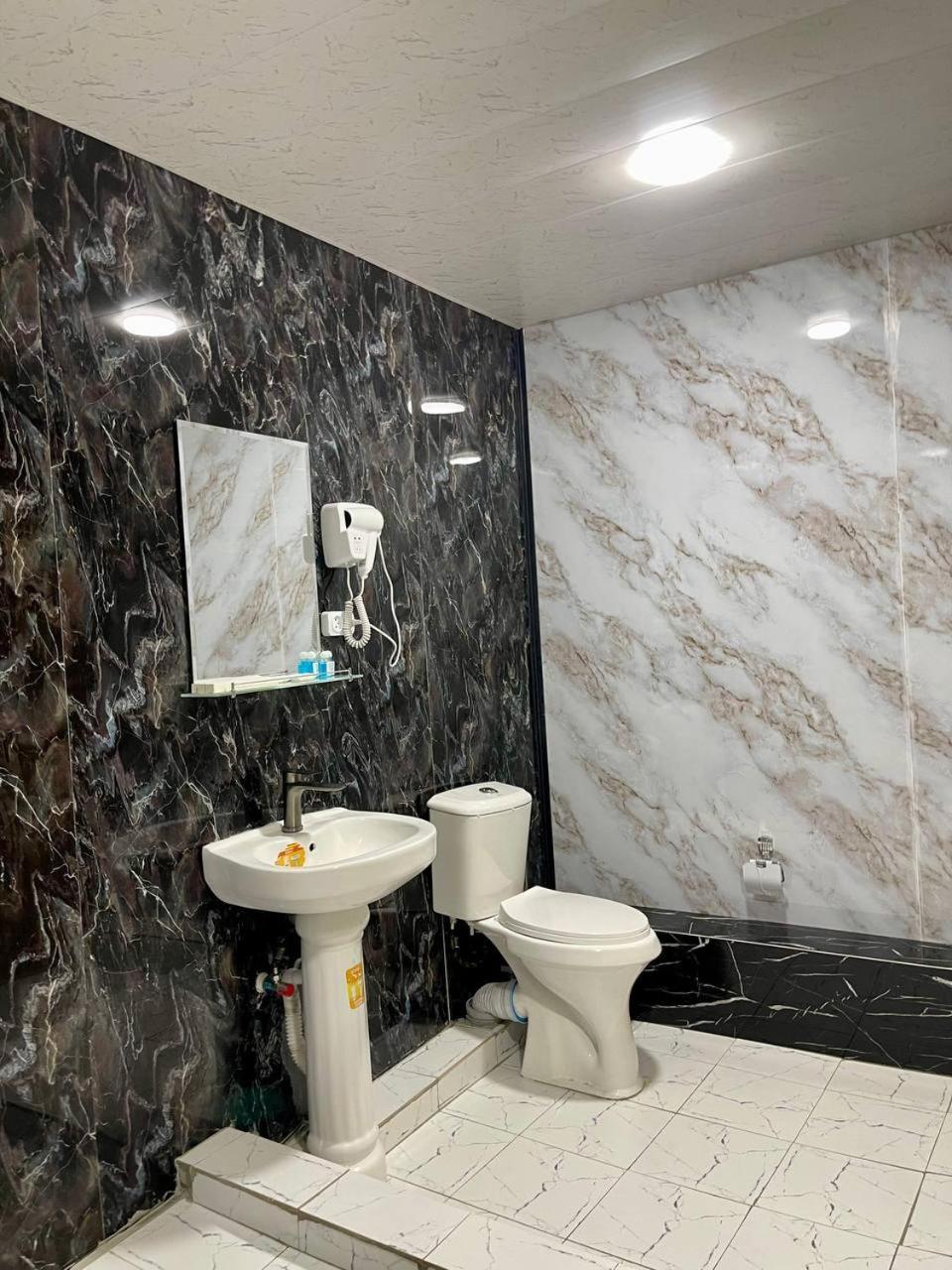 Amor Fati Hotel Toshkent Tashkent Ngoại thất bức ảnh